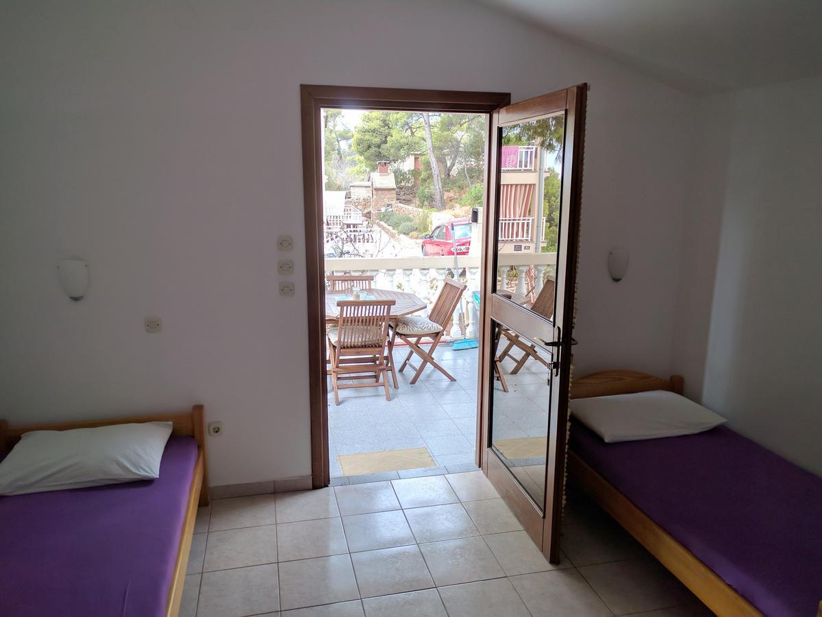 Apartmani Anja Sveta Nedelja  Exterior foto